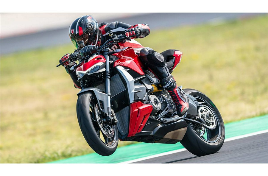 2022 Ducati Streetfighter V2