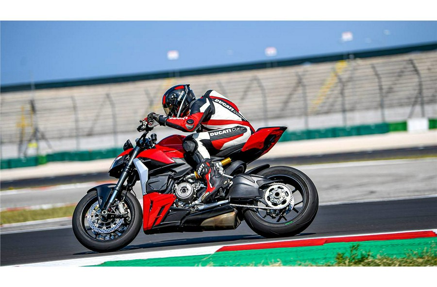 2022 Ducati Streetfighter V2