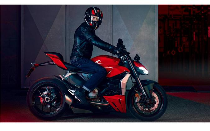2022 Ducati Streetfighter V2