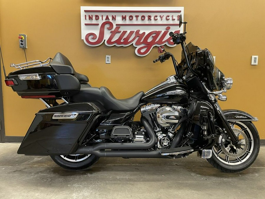 2014 Harley-Davidson® FLHTCU - Electra Glide® Ultra Classic®