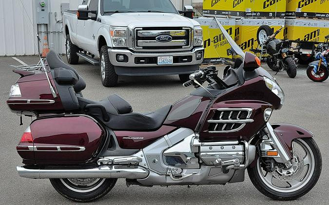 2006 HONDA Gold Wing Audio / Comfort