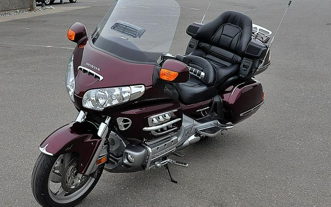 2006 HONDA Gold Wing Audio / Comfort