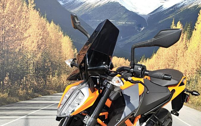 2023 KTM Duke 390