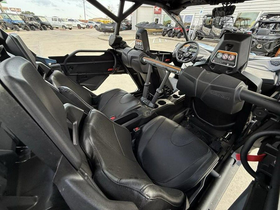 2026 Can-Am® Maverick X3 Max RS Turbo RR Scandi Blue & Orange Crush