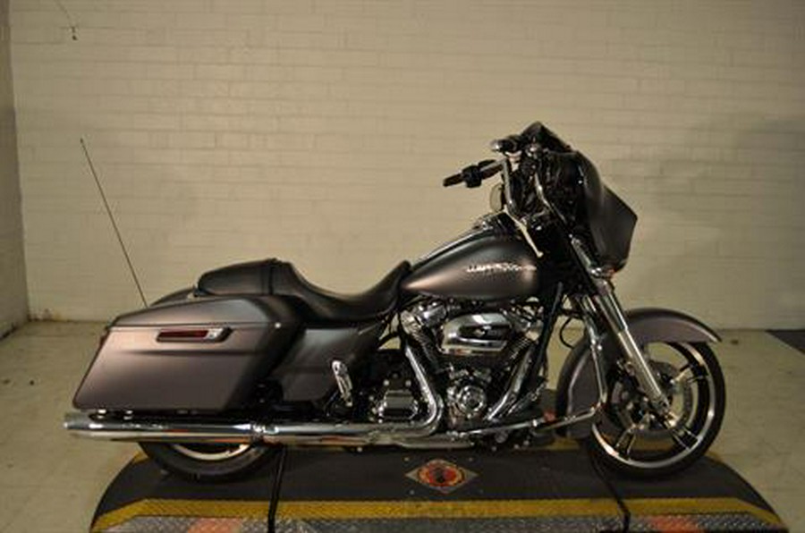 2017 Harley-Davidson Street Glide® Special