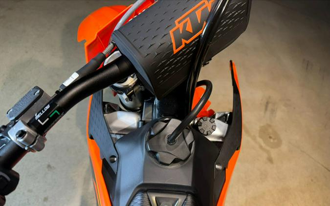 2025 KTM SX 250