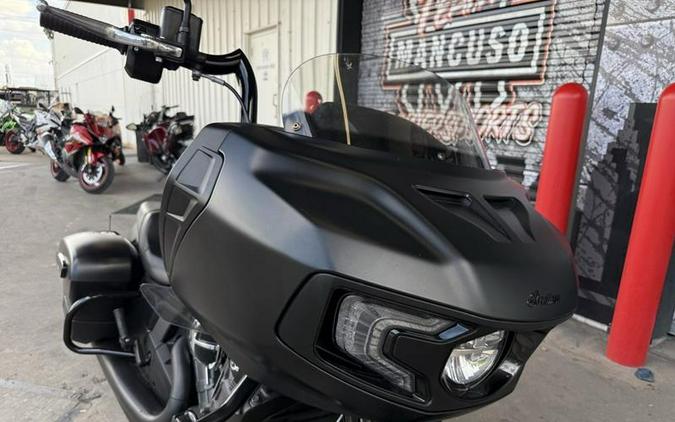 2021 Indian Motorcycle® Challenger® Dark Horse Thunder Black Smoke