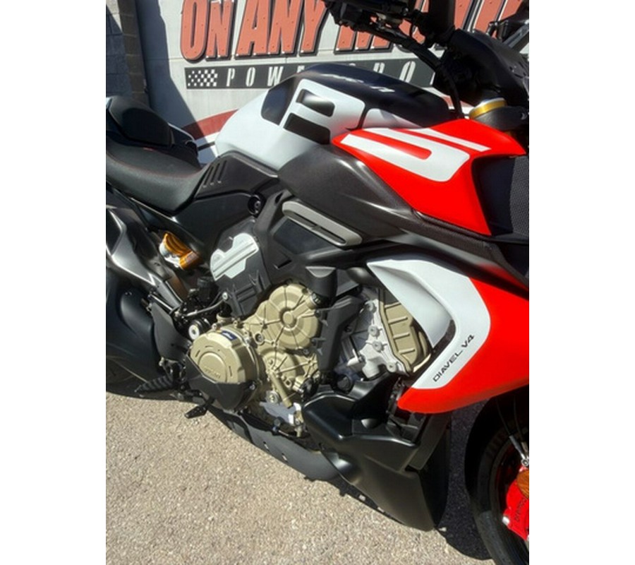 2026 Ducati Diavel V4 RS Livery