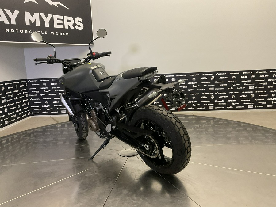 2025 HUSQVARNA SVARTPILEN 801 - 040240Q