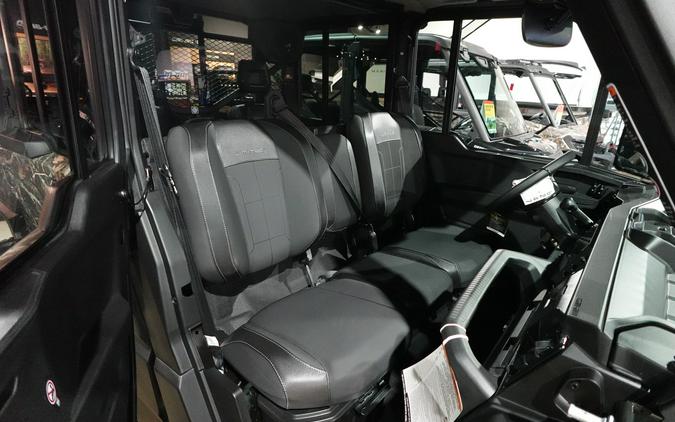 2027 Can-Am Defender XU MAX Limited HD11