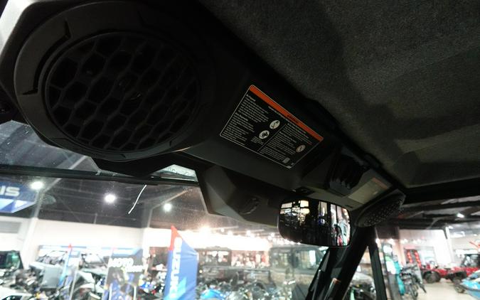 2027 Can-Am Defender XU MAX Limited HD11