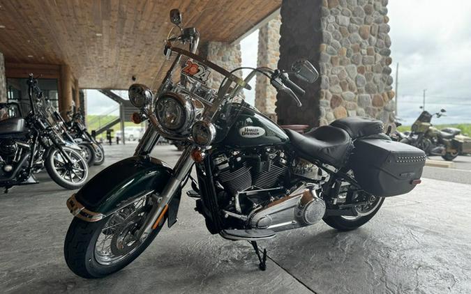 2024 Harley-Davidson Softail FLHCS - Heritage Classic