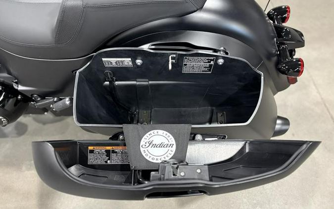 2025 Indian Motorcycle® Chieftain® Dark Horse® Black Smoke