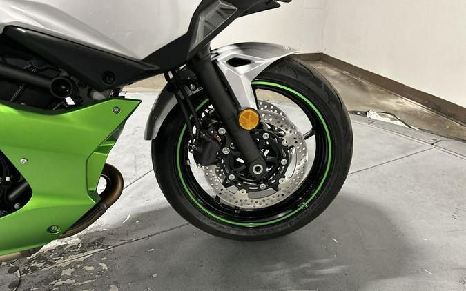 2024 Kawasaki Ninja® 7 Hybrid ABS