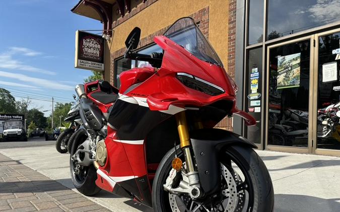 2025 Ducati Panigale V4 S - 3753U