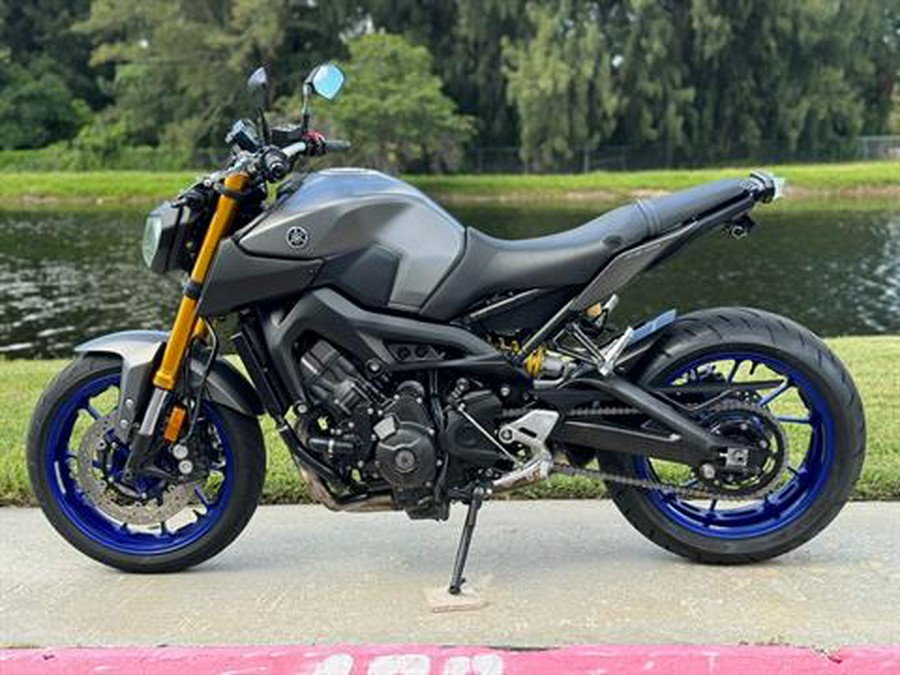 2015 Yamaha FZ-09