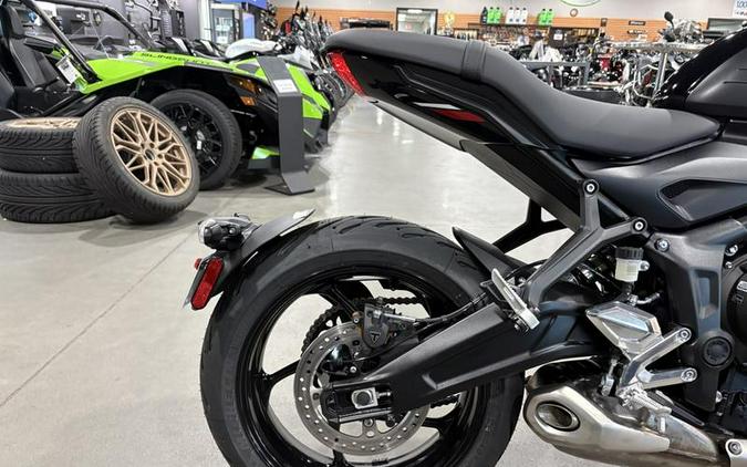 2025 Triumph Trident 660 Jet Black