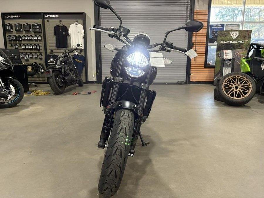 2025 Triumph Trident 660 Jet Black