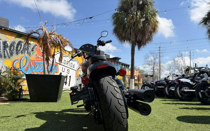 2023 Indian CHIEF BOBBER DARK HORSE