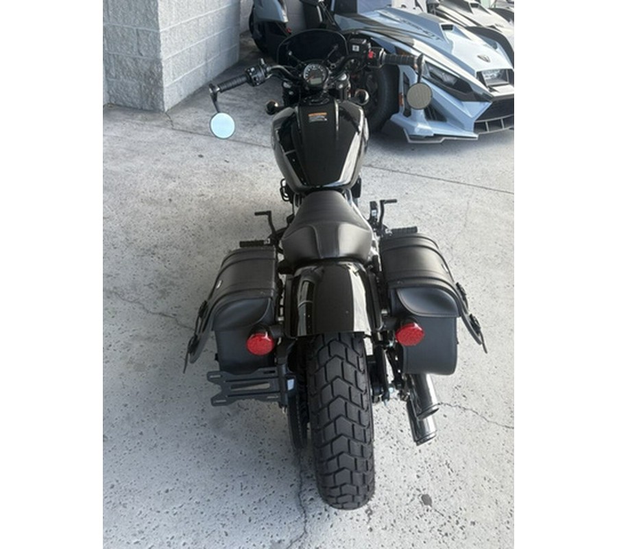 2022 Indian Scout Bobber Black Metallic