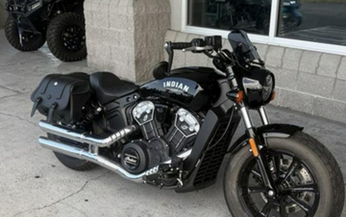 2022 Indian Scout Bobber Black Metallic