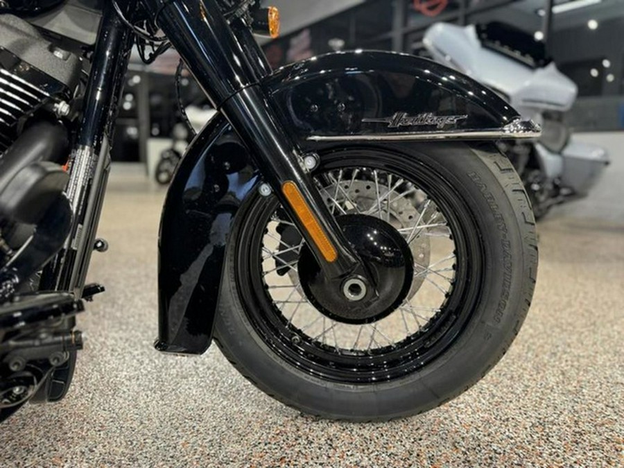 2024 Harley-Davidson Softail FLHCS - Heritage Classic