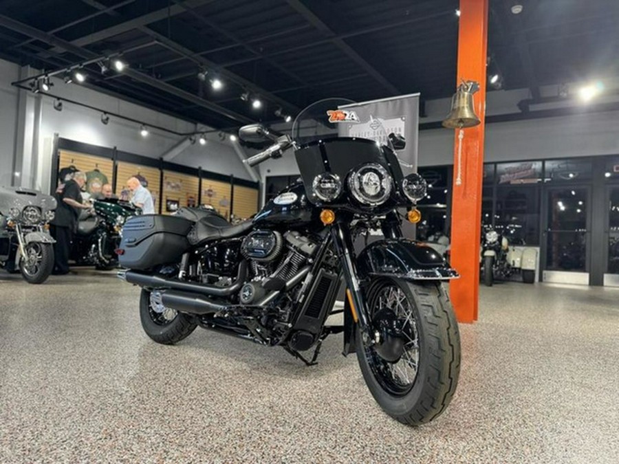 2024 Harley-Davidson Softail FLHCS - Heritage Classic