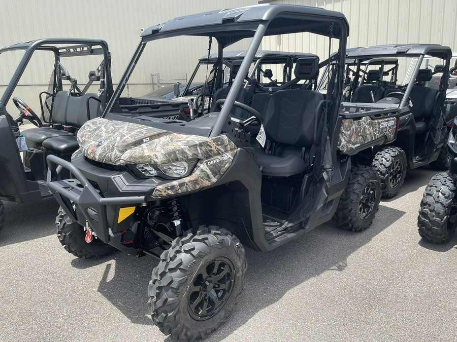 2024 Can-Am™ Defender XT HD10