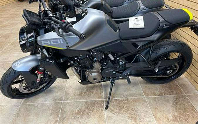 2025 Husqvarna Vitpilen 801