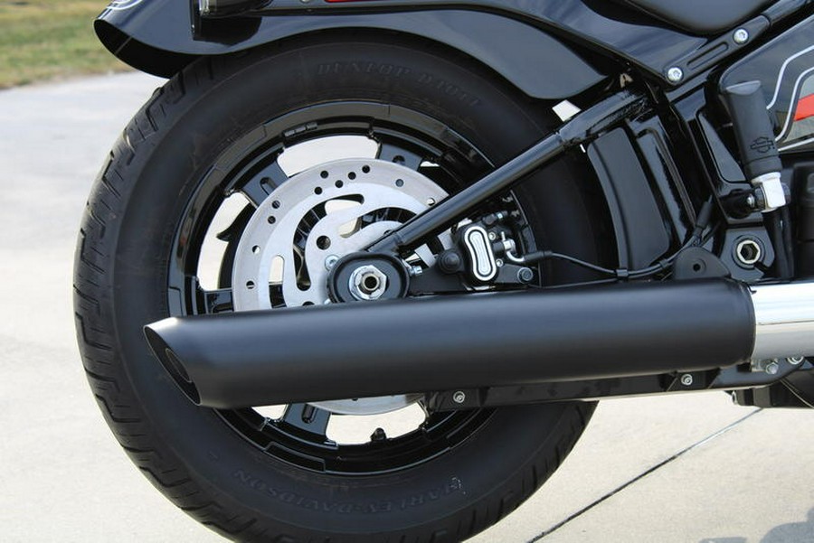 2025 Harley-Davidson® FXBB - Street Bob®