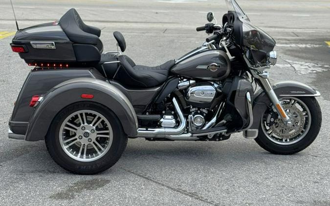 2023 Harley-Davidson FLHTCUTG - Tri Glide Ultra