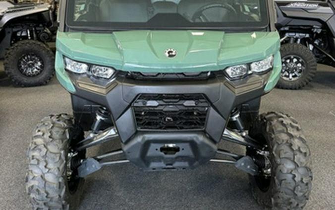 2026 Can-Am Defender DPS CAB HD9 Compass Green