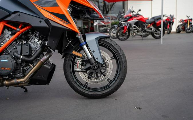 2023 KTM Super Duke GT