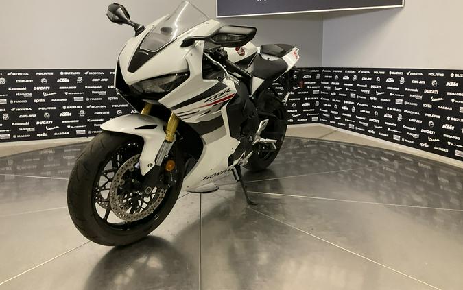 2026 HONDA CBR1000RR - 15598U