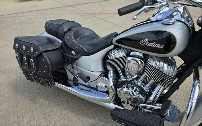 2018 Indian Chief Vintage ABS Willow Green Over Ivory Cream