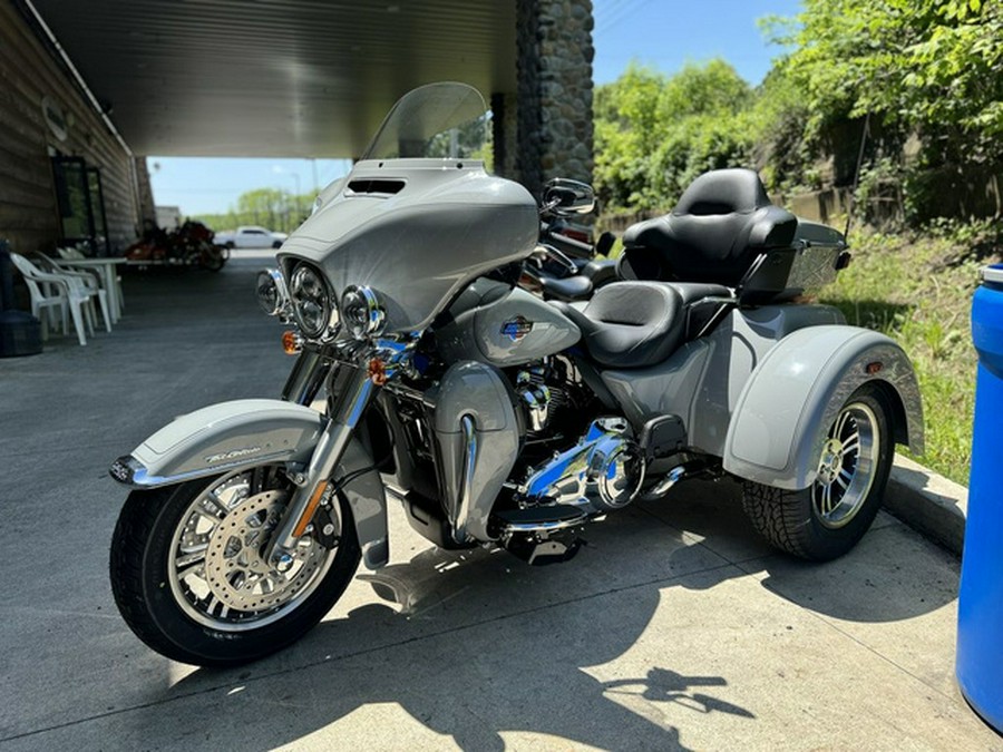 2024 Harley-Davidson Trike FLHTCUTG - Tri Glide Ultra