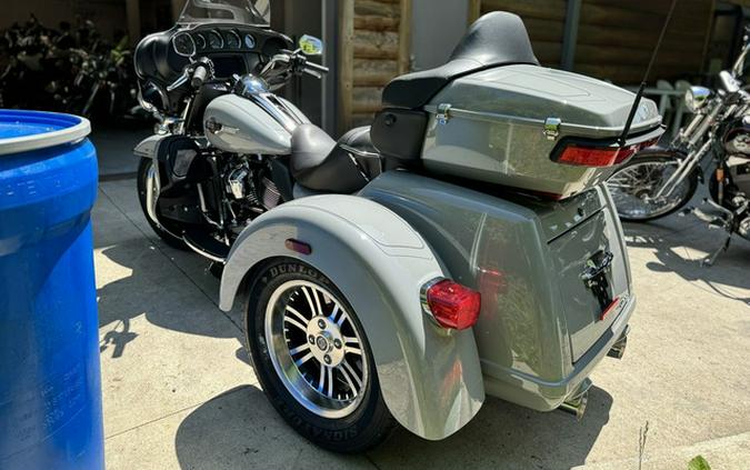 2024 Harley-Davidson Trike FLHTCUTG - Tri Glide Ultra