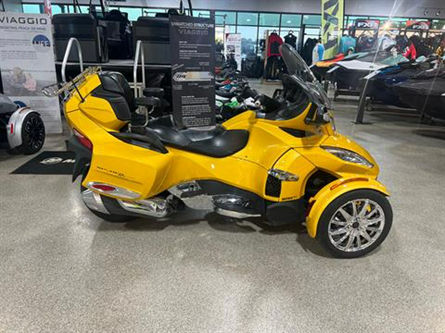 2015 Can-Am Spyder® RT Limited