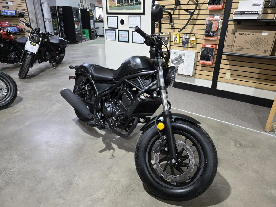 2025 Honda Rebel® 300 Base