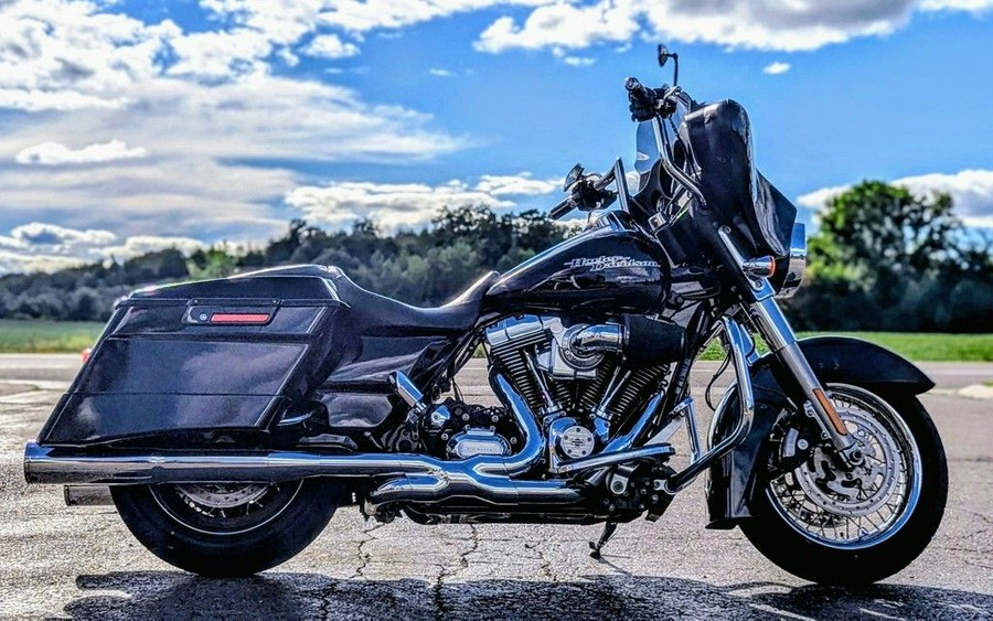 2011 Harley-Davidson® FLHX - Street Glide®