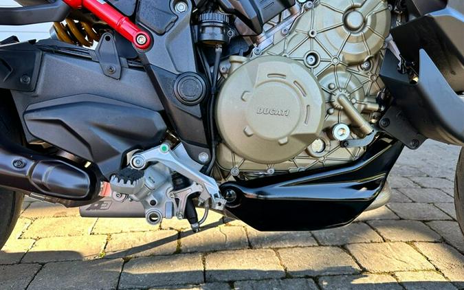 2023 Ducati Multistrada V4 Pikes Peak