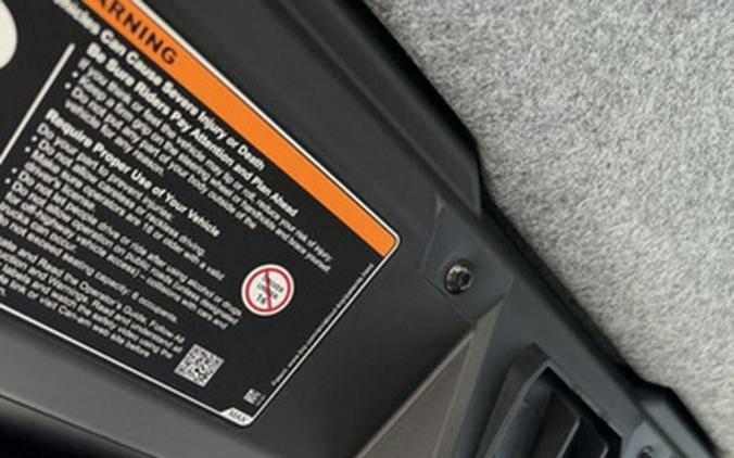 2026 Can-Am Defender MAX XT CAB HD11
