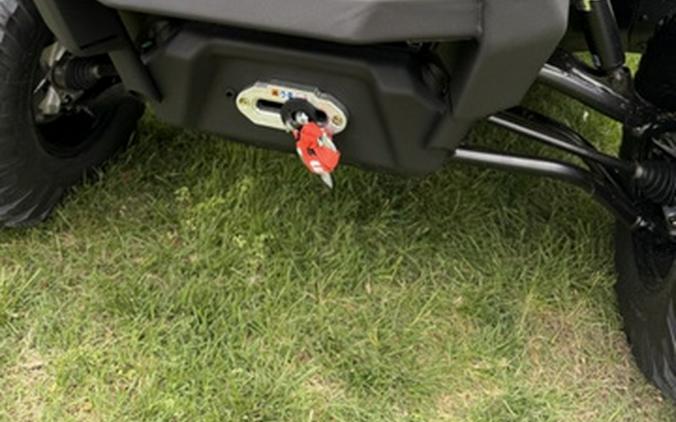 2026 Can-Am Defender MAX XT CAB HD11