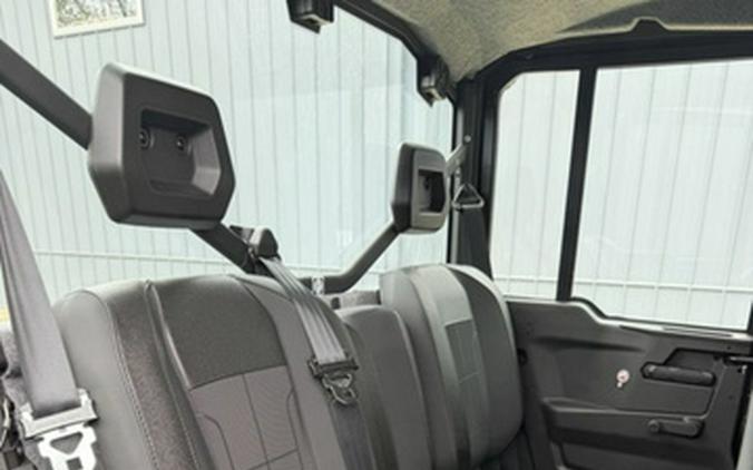 2026 Can-Am Defender MAX XT CAB HD11