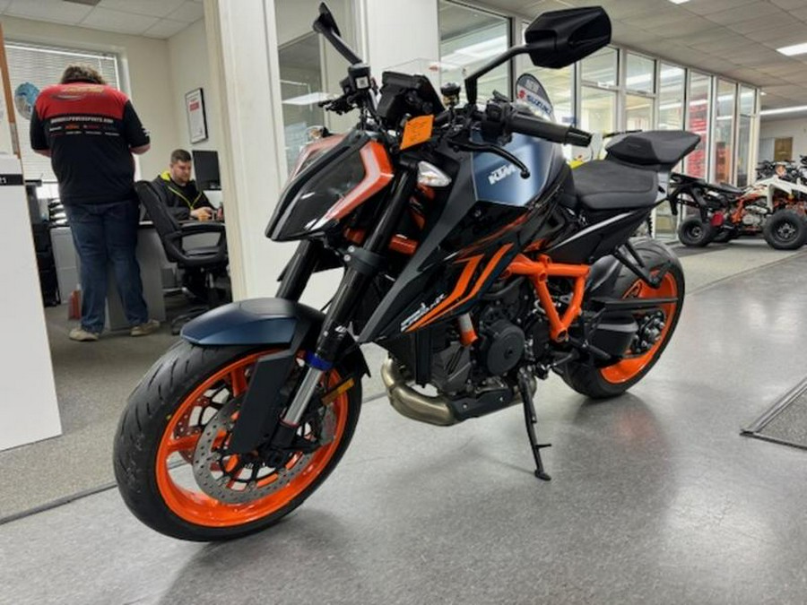 2023 KTM 1290 Super Duke R Evo