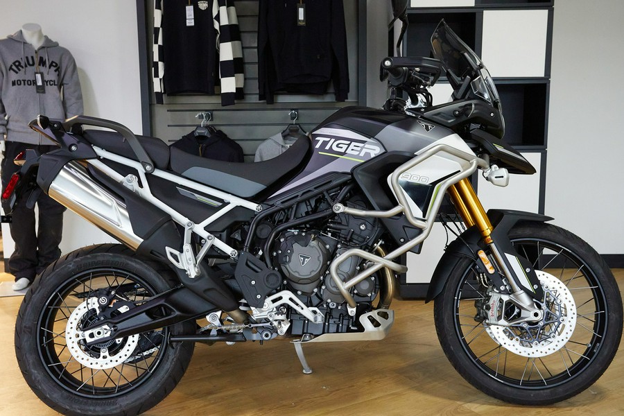 2024 Triumph Tiger 900 Rally Aragon Edition