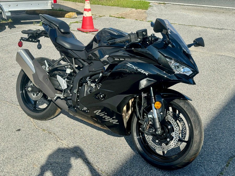 2024 Kawasaki Ninja ZX-4R ABS