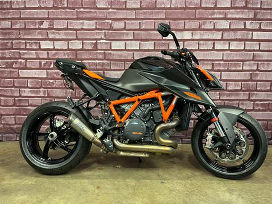 2020 KTM 1290 Super Duke R