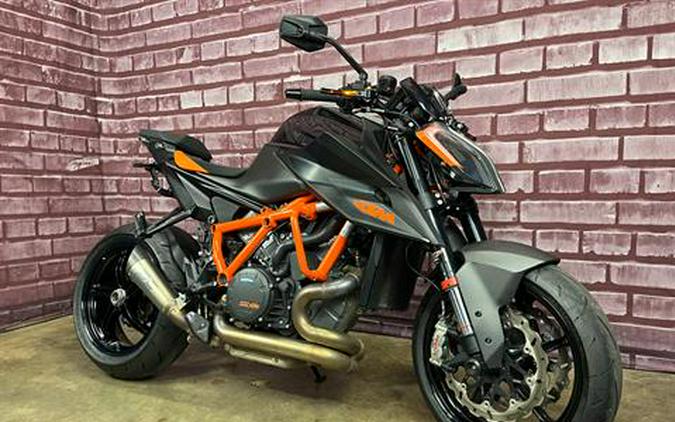 2020 KTM 1290 Super Duke R