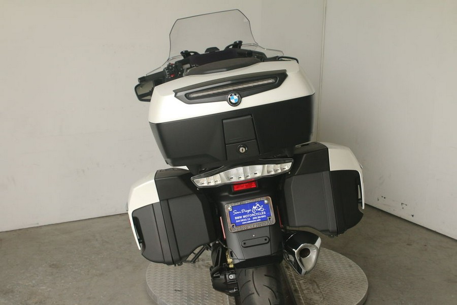 2021 BMW R 1250 RT 719 Mineral White Metallic